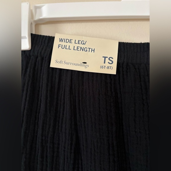 NWT Soft Surroundings ST Black 100% Cotton Gauzy Lightweight Full Length Pants - Picture 4 of 7